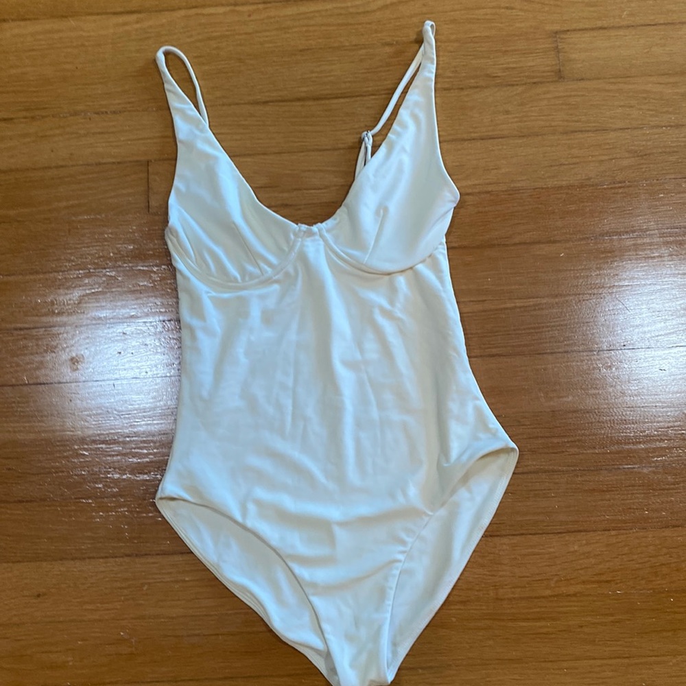 Mikoh Lisbon One Piece (Bone)